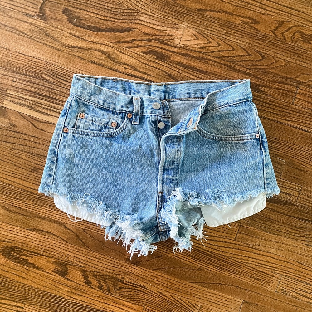 Levi’s Cutoffs